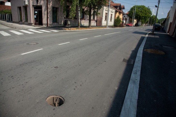 Neobeležena rupa u rekonstruisanoj Dušanovoj