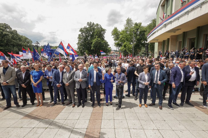 Predizborni skup SNS u Valjevu