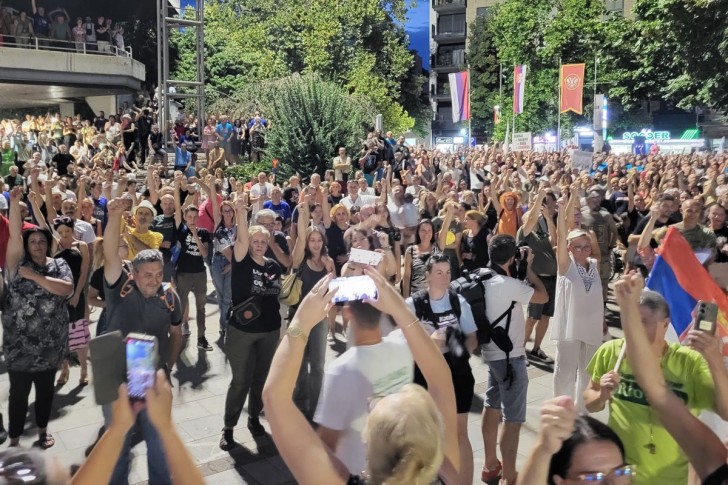 Protest u Valjevu - šipak