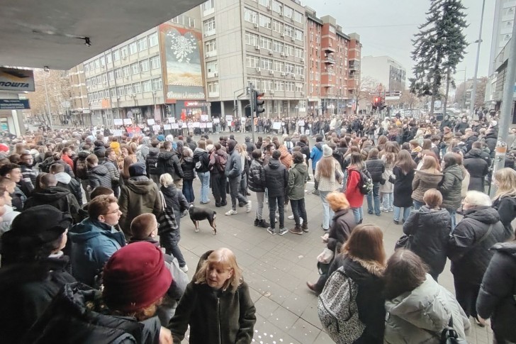 15 minuta tišine u centru Valjeva