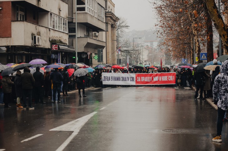 15 minuta tišine ispred Gimnazije