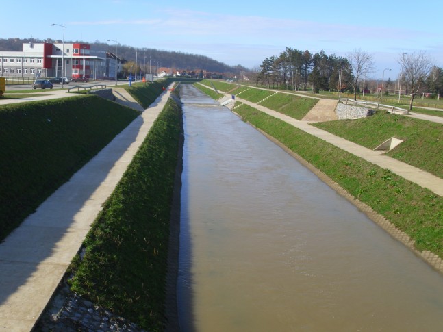 Reka Ub danas pre podne