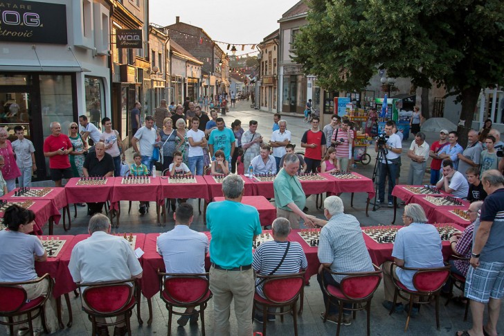 Simultanka na Trgu vojvode Mišića