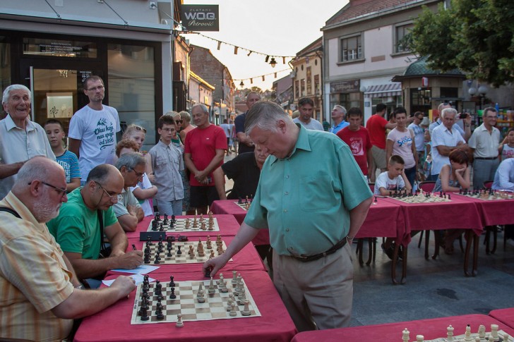 Simultanka na Trgu vojvode Mišića