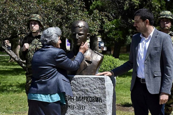 Majka Anica i gradonačelnik Gojković