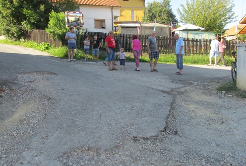 Ulica na Lipaku (foto: Kolubarske.rs)