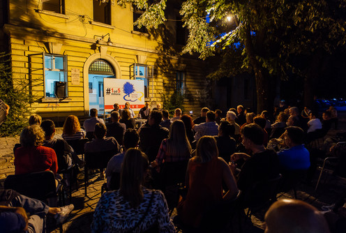 Razgovori pod lipom (foto: Đorđe Đoković)