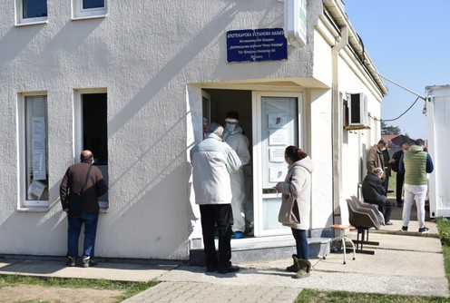 Kovid ambulanta u Novom naselju (foto: Branko Petrović)