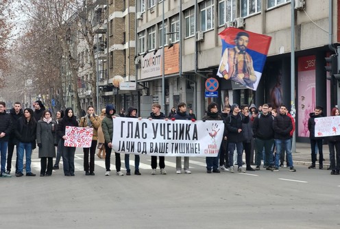 15 minuta tišine u Valjevu (foto: Kolubarske.rs)