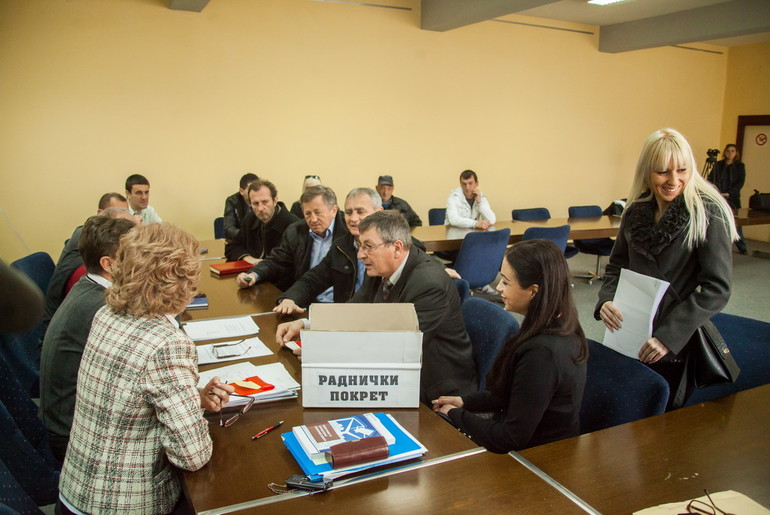 GG Radnički pokret-Valjevo predaje listu (foto: Đorđe Đoković)