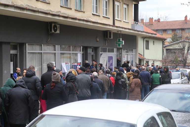 Biračko mesto na Petom puku (foto: Đorđe Đoković)