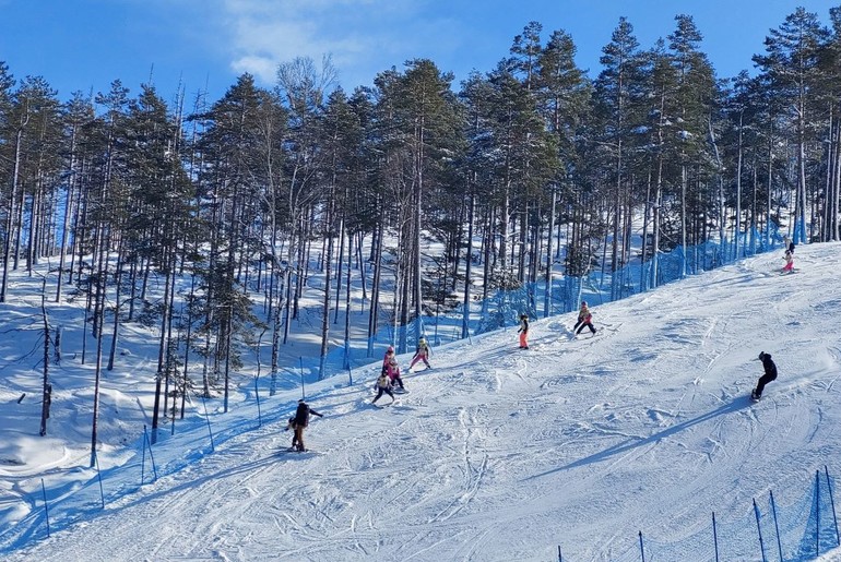 Ski staza Crni vrh Divčibare (foto: Kolubarske.rs)