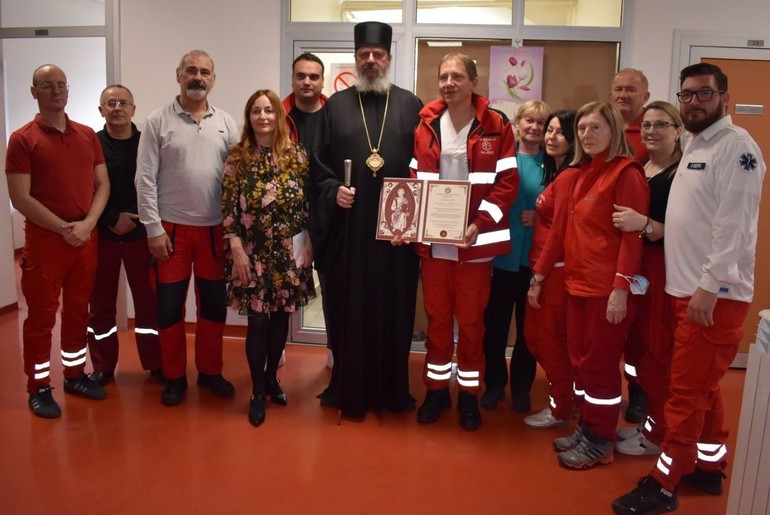 Sa zaposlenima Hitne pomoći (foto: Branko Petrović)