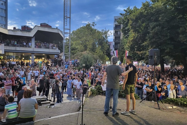 Protest u Valjevu (foto: Kolubarske.rs)