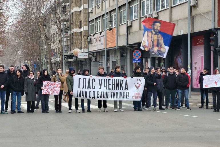 15 minuta tišine u Valjevu (foto: Kolubarske.rs)