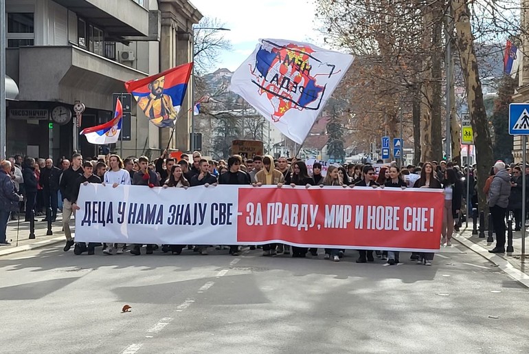 Valjevski gimnazijalci (foto: Kolubarske.rs)